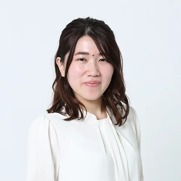 PRスペシャリスト：中尾 亜美